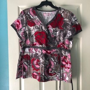 Koi by Kathy Peterson Scrub Top L